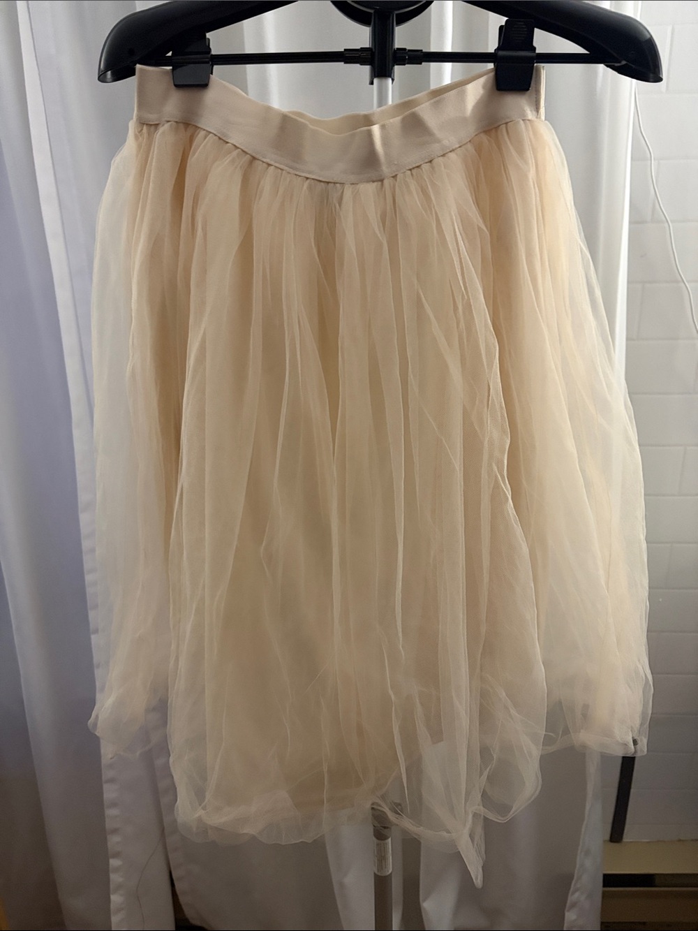 Forever 21 Cream Tulle Circle Skirt